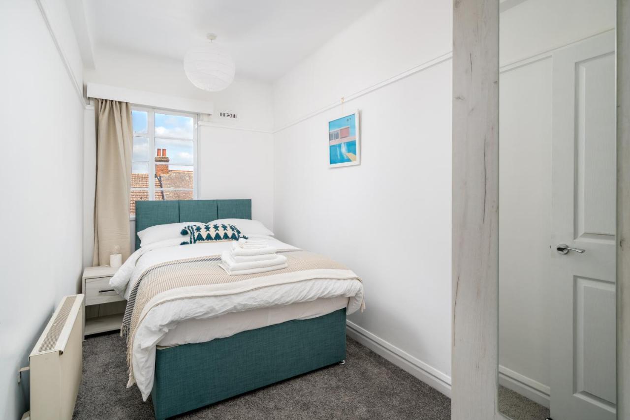 Bright West Hampstead Retreat Apartment London Bagian luar foto